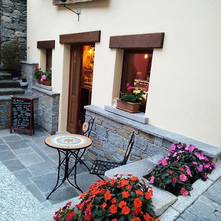 Bed and Breakfast La Campanella Cadarese Zewnętrze zdjęcie